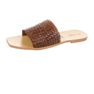 ST. AGNI Alice woven leather slides